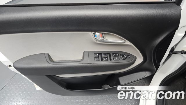 Kia RAY 2022 — photo 14