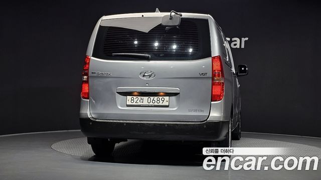 Hyundai Starex 2019 — photo 4