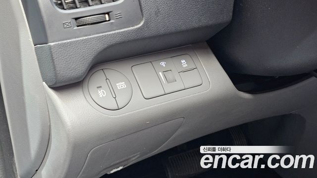 Hyundai Starex 2019 — photo 21