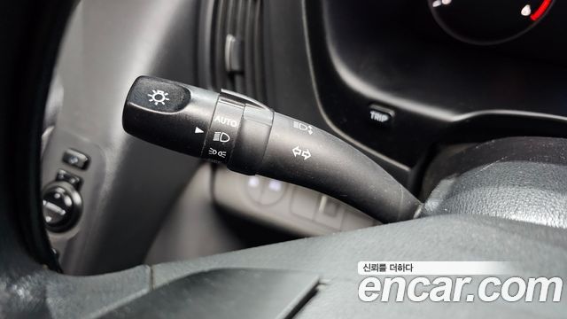 Hyundai Starex 2019 — photo 23