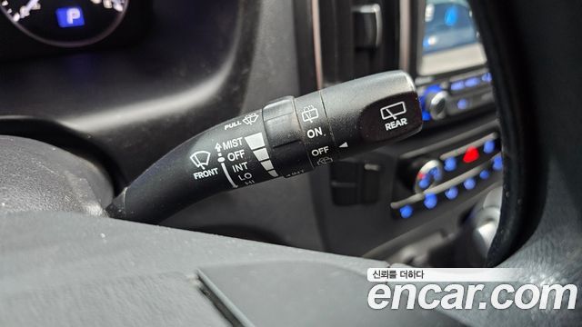 Hyundai Starex 2019 — photo 24