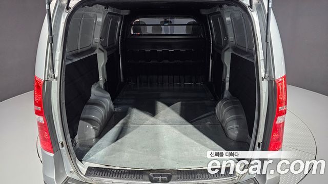 Hyundai Starex 2019 — photo 26