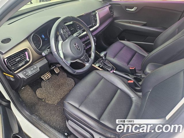 Kia Stonic 2018 — photo 5