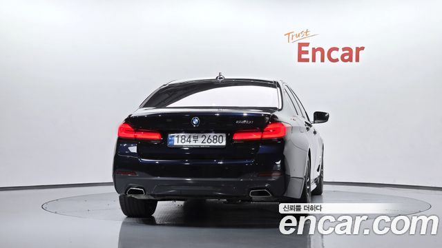 BMW 5-Series 2023 — photo 4
