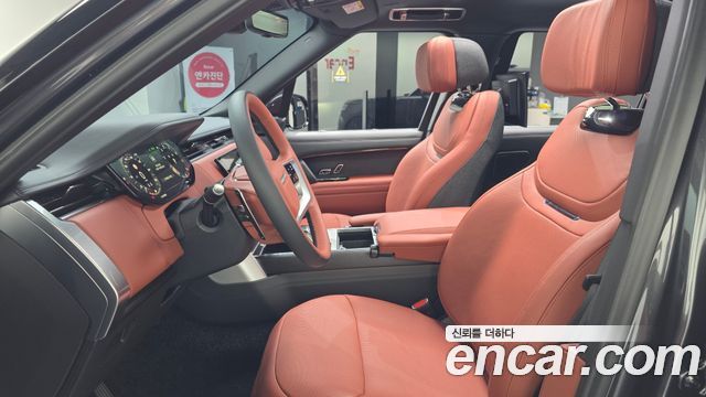 Land Rover Range Rover 2026 — photo 3