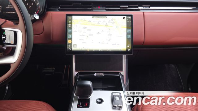 Land Rover Range Rover 2026 — photo 14