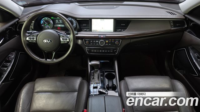 Kia K7 2018 — photo 7