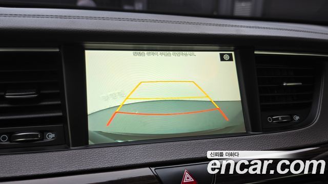 Kia K7 2018 — photo 18