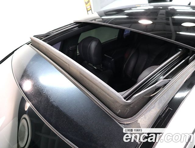 Mercedes-Benz S-Class 2014 — photo 16