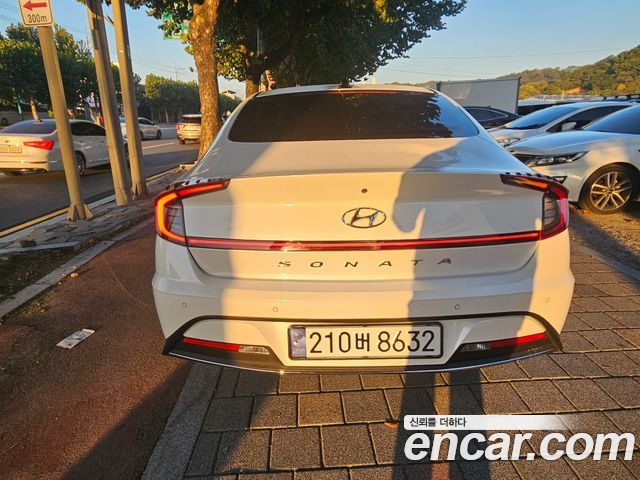 Hyundai Sonata 2021 — photo 4