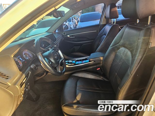Hyundai Sonata 2021 — photo 9
