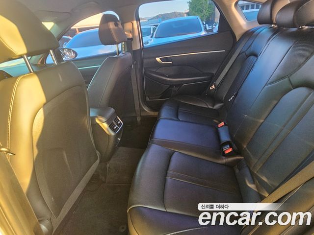 Hyundai Sonata 2021 — photo 10