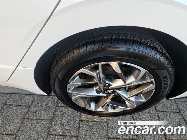 Hyundai Sonata 2021 — photo 12