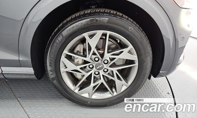 Genesis GV70 2023 — photo 7