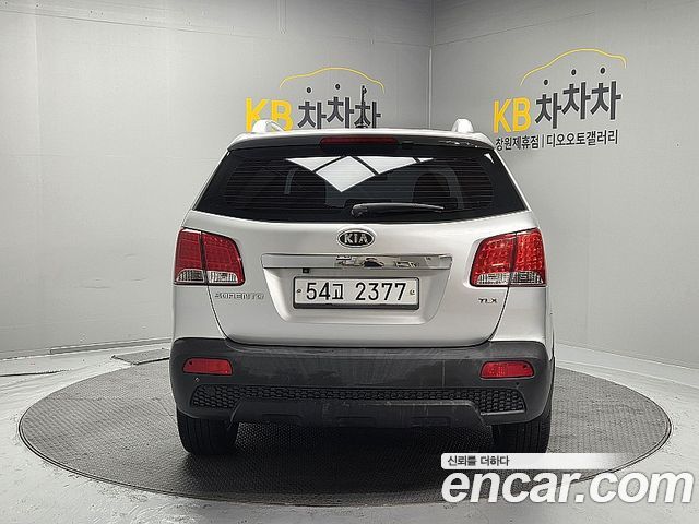 Kia Sorento 2012 — photo 6
