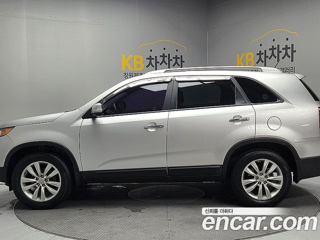 Kia Sorento 2012 — photo 8
