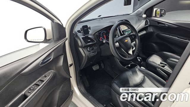Chevrolet Korea Spark 2016 — photo 13