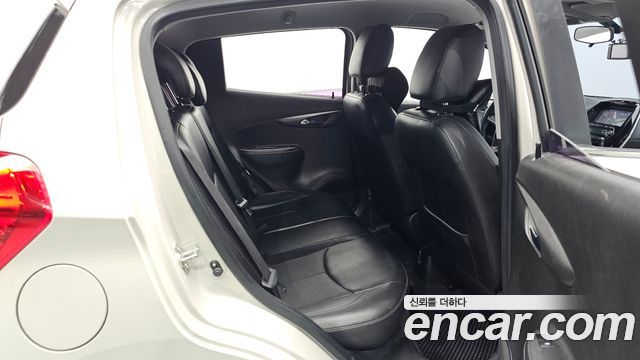 Chevrolet Korea Spark 2016 — photo 18