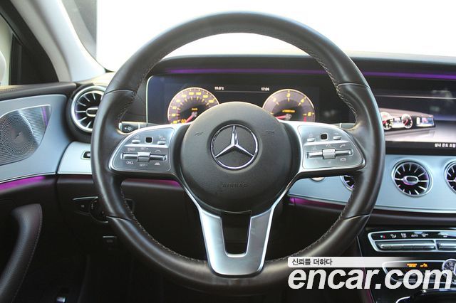 Mercedes-Benz CLS-Class 2019 — photo 10