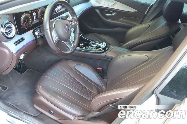 Mercedes-Benz CLS-Class 2019 — photo 13