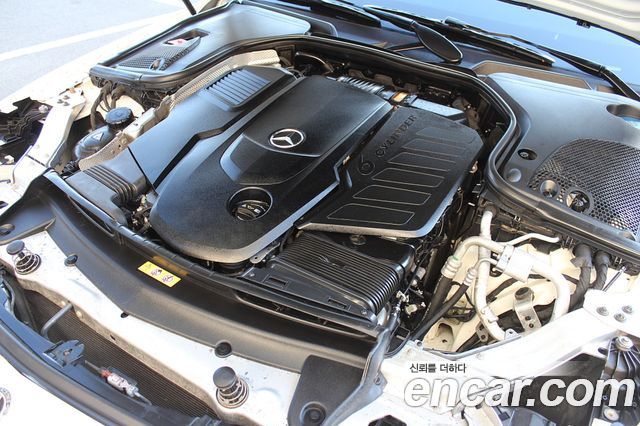 Mercedes-Benz CLS-Class 2019 — photo 18