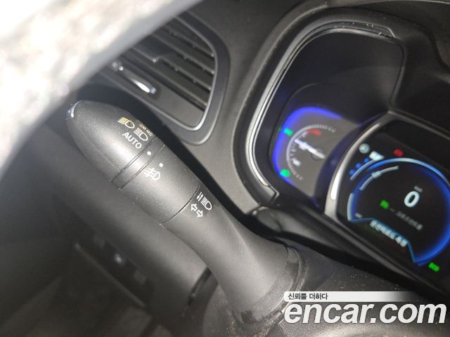Renault Korea QM6 2019 — photo 10