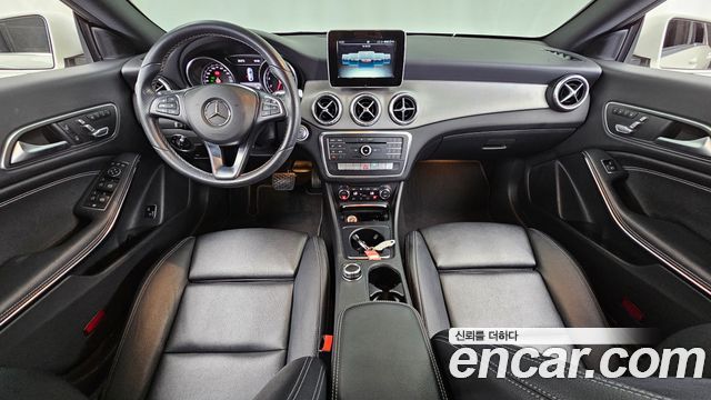 Mercedes-Benz CLA-Class 2017 — photo 7