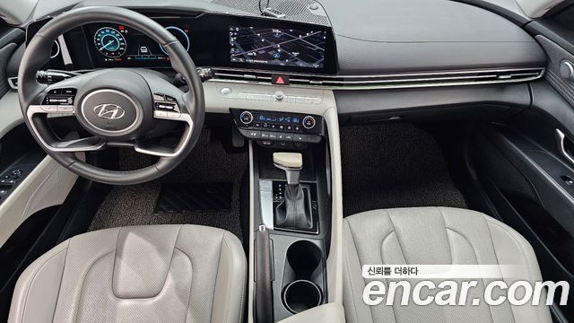 Hyundai AVANTE 2021 — photo 10