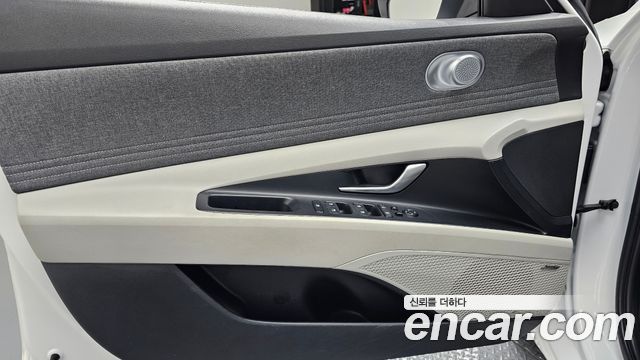 Hyundai AVANTE 2021 — photo 14