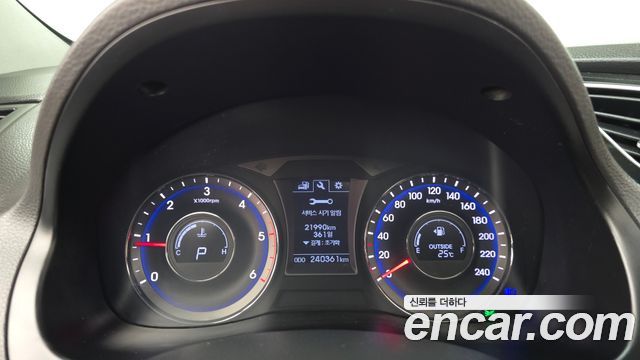 Hyundai i40 2016 — photo 8