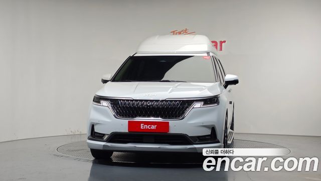 Kia Canival 2023 — photo 3