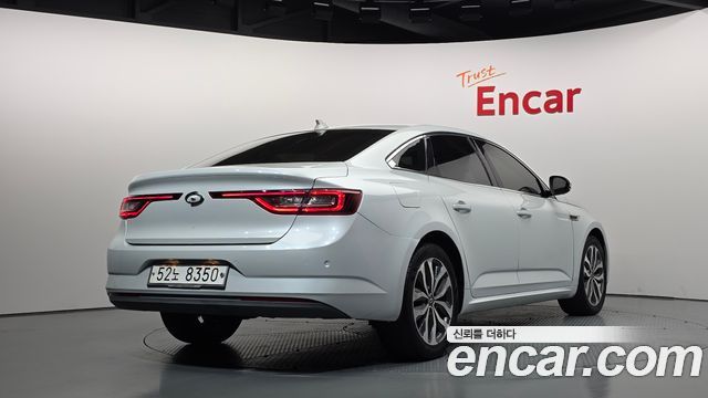 Renault Korea SM6 2017 — photo 2