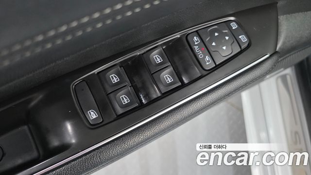Renault Korea SM6 2017 — photo 17