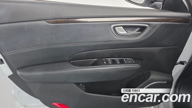 Renault Korea SM6 2017 — photo 14