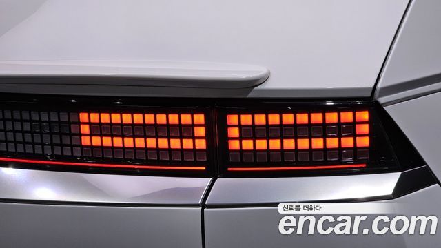 Hyundai Ioniq5 2022 — photo 9