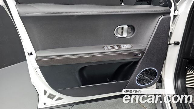 Hyundai Ioniq5 2022 — photo 14