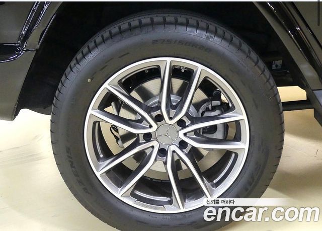 Mercedes-Benz G-Class 2026 — photo 4