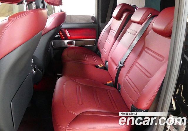 Mercedes-Benz G-Class 2026 — photo 9