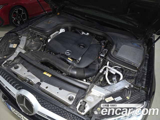 Mercedes-Benz GLC-Class 2020 — photo 20
