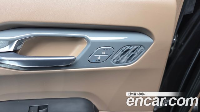Kia EV9 2024 — photo 28