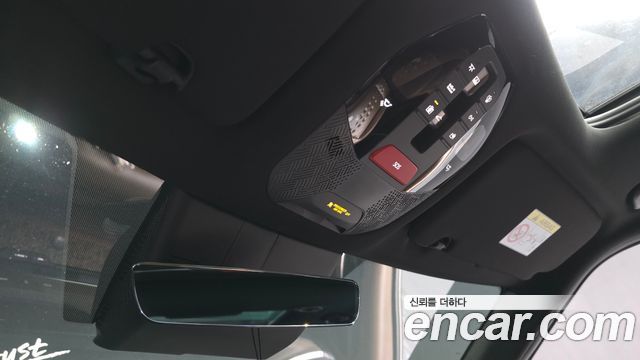 Kia EV9 2024 — photo 34