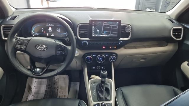 Hyundai Venue 2023 — photo 7