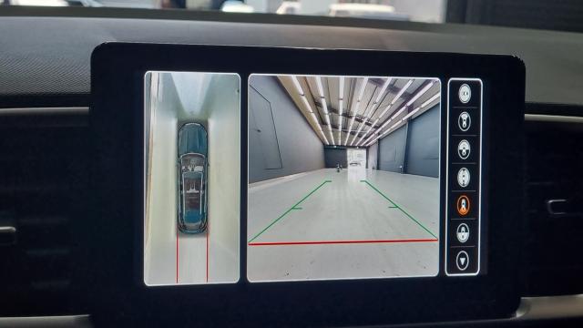 Hyundai Venue 2023 — photo 15