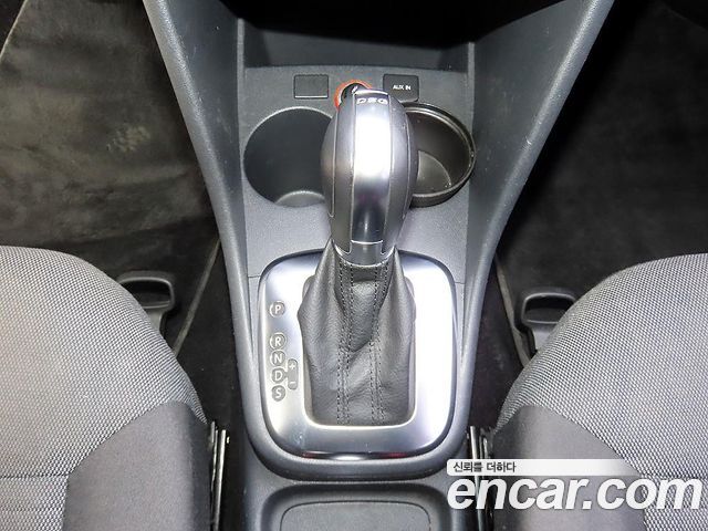 Volkswagen Polo 2014 — photo 10