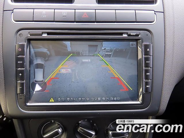 Volkswagen Polo 2014 — photo 14