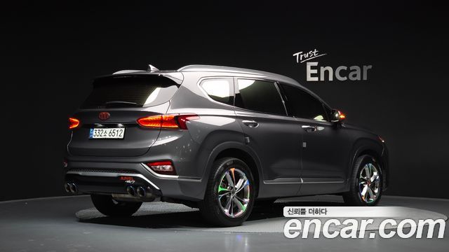 Hyundai Santafe 2019 — photo 2