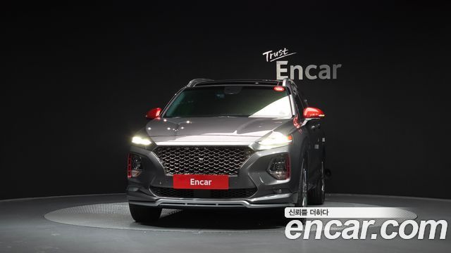 Hyundai Santafe 2019 — photo 3