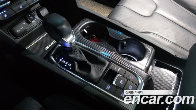 Hyundai Santafe 2019 — photo 12