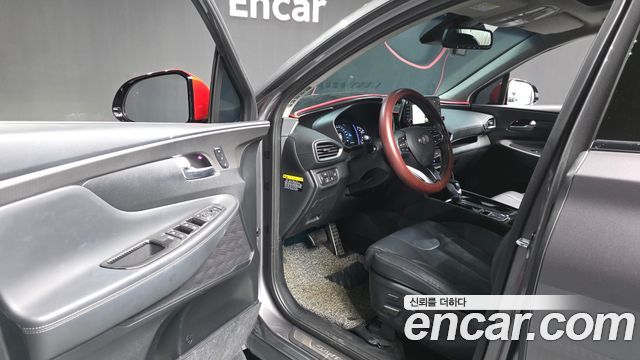 Hyundai Santafe 2019 — photo 13