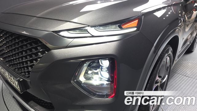 Hyundai Santafe 2019 — photo 8
